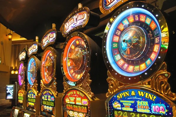 Jewels of Prosperity slot game interface on pasanglotre login